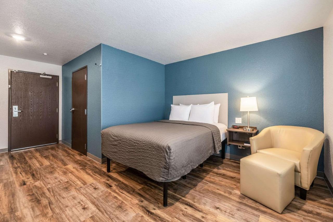 Woodspring Suites Sanford North I-4 Orlando Area Exterior photo