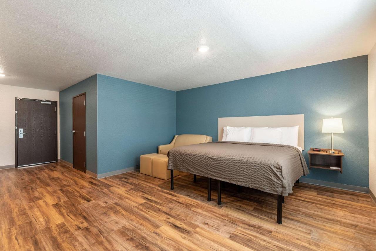 Woodspring Suites Sanford North I-4 Orlando Area Exterior photo